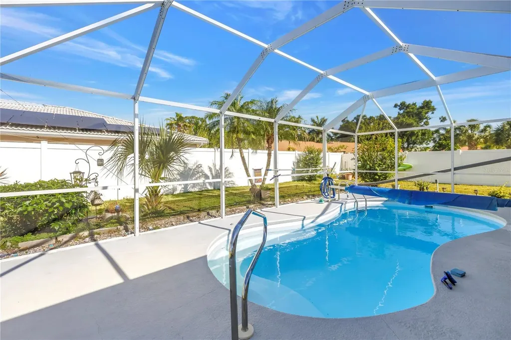 5771 Timberlake Sarasota FL 34243