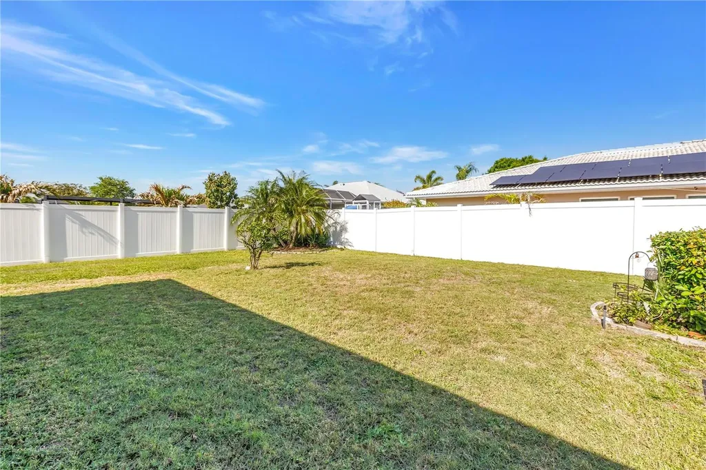5771 Timberlake Sarasota FL 34243