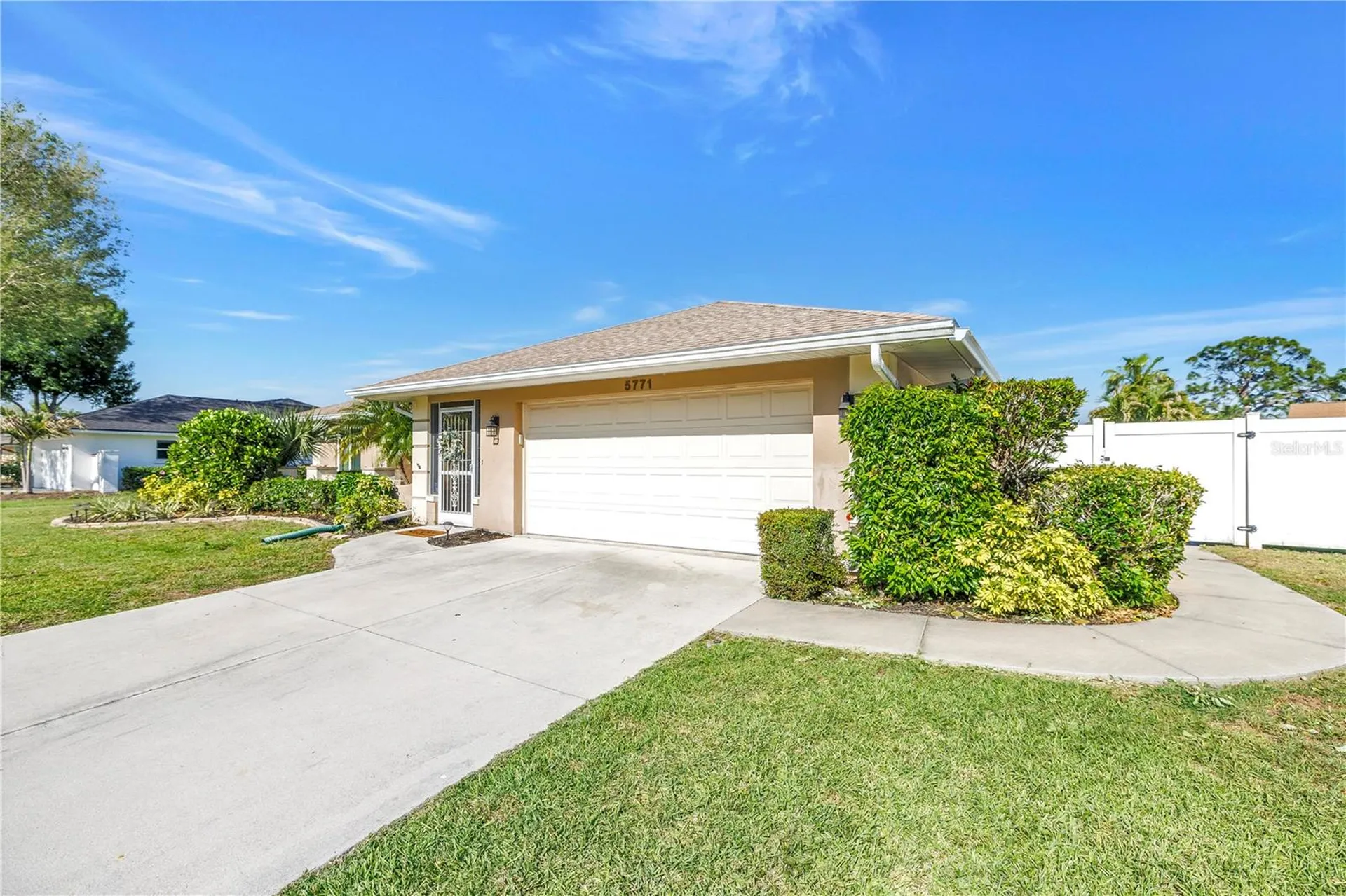 5771 Timberlake Sarasota FL 34243