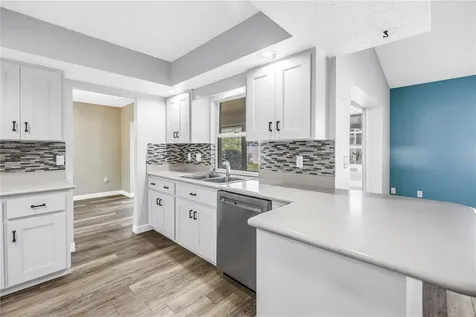 5771 Timberlake Sarasota FL 34243