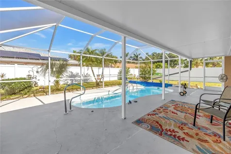 5771 Timberlake Sarasota FL 34243