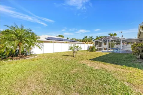 5771 Timberlake Sarasota FL 34243