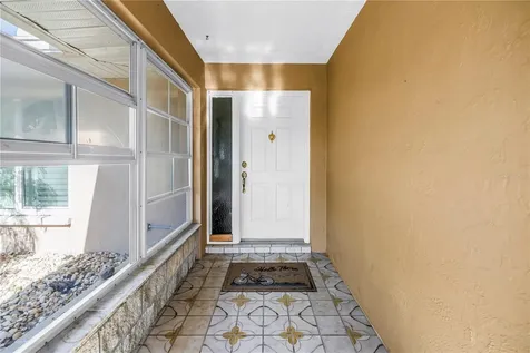 5771 Timberlake Sarasota FL 34243