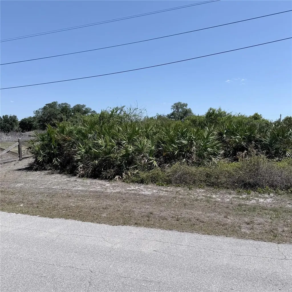Lot 22 Americana Avenue North Port FL 34291