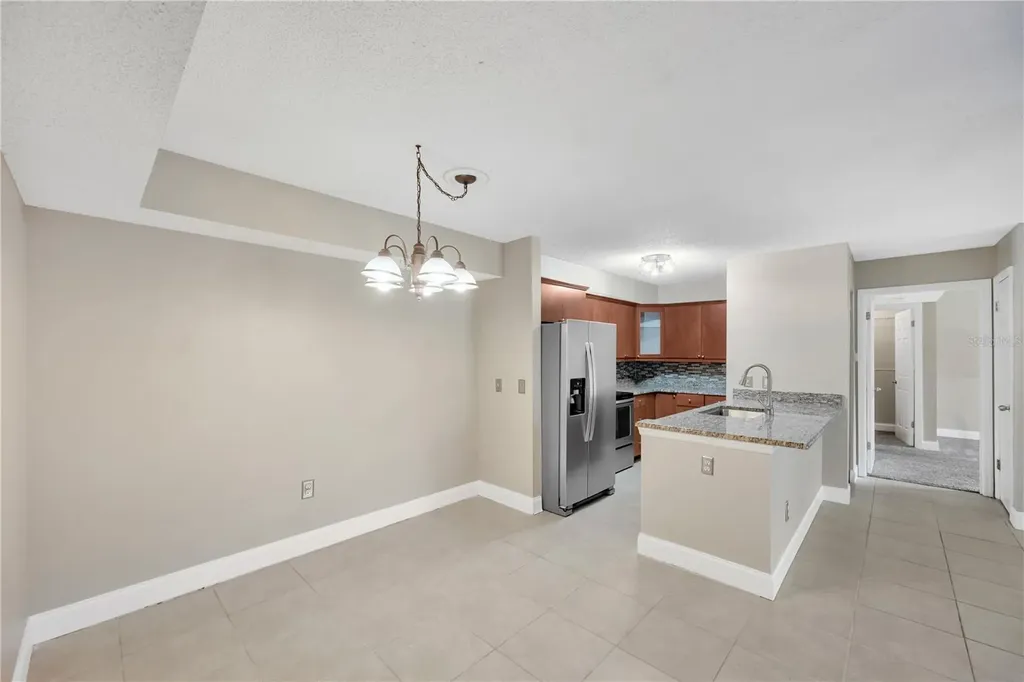 9481 Highland Oak Drive Tampa FL 33647