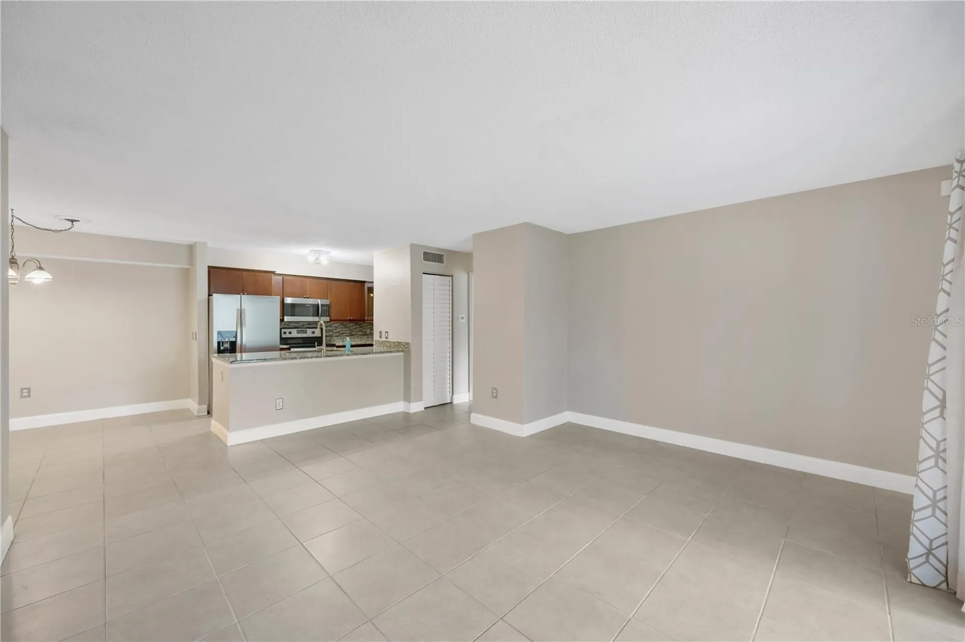 9481 Highland Oak Drive Tampa FL 33647