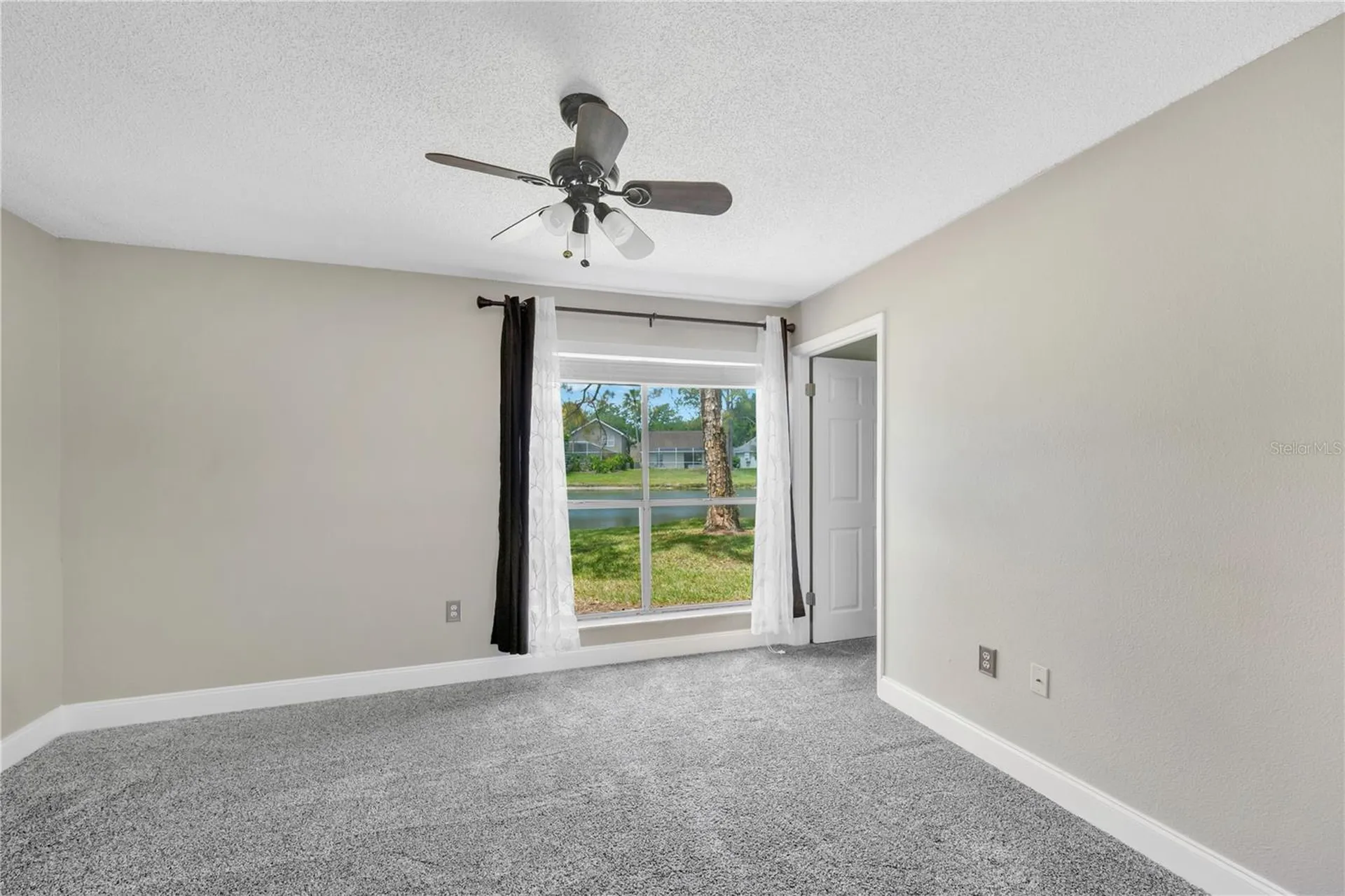 9481 Highland Oak Drive Tampa FL 33647