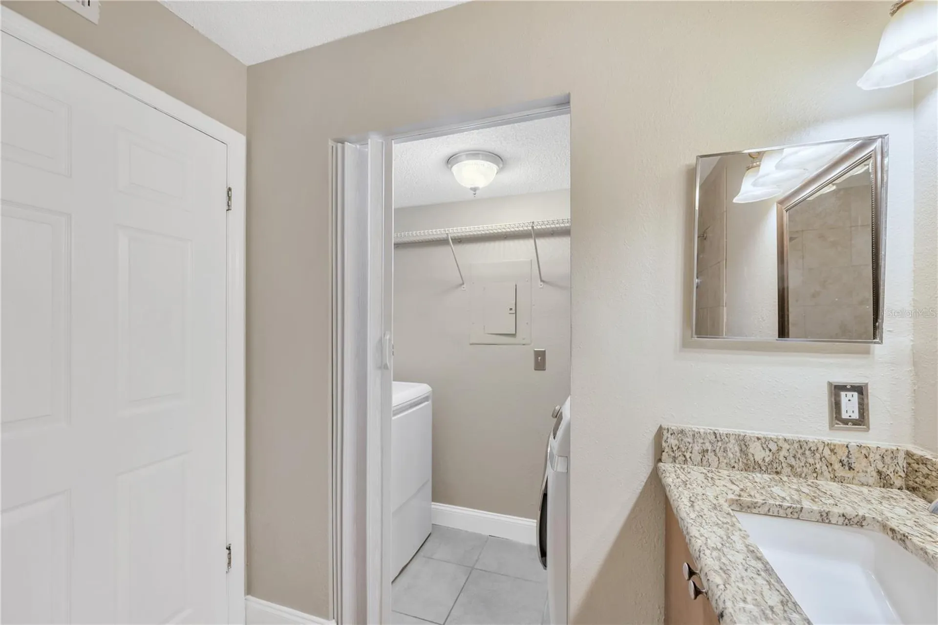 9481 Highland Oak Drive Tampa FL 33647