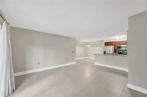 9481 Highland Oak Drive Tampa FL 33647