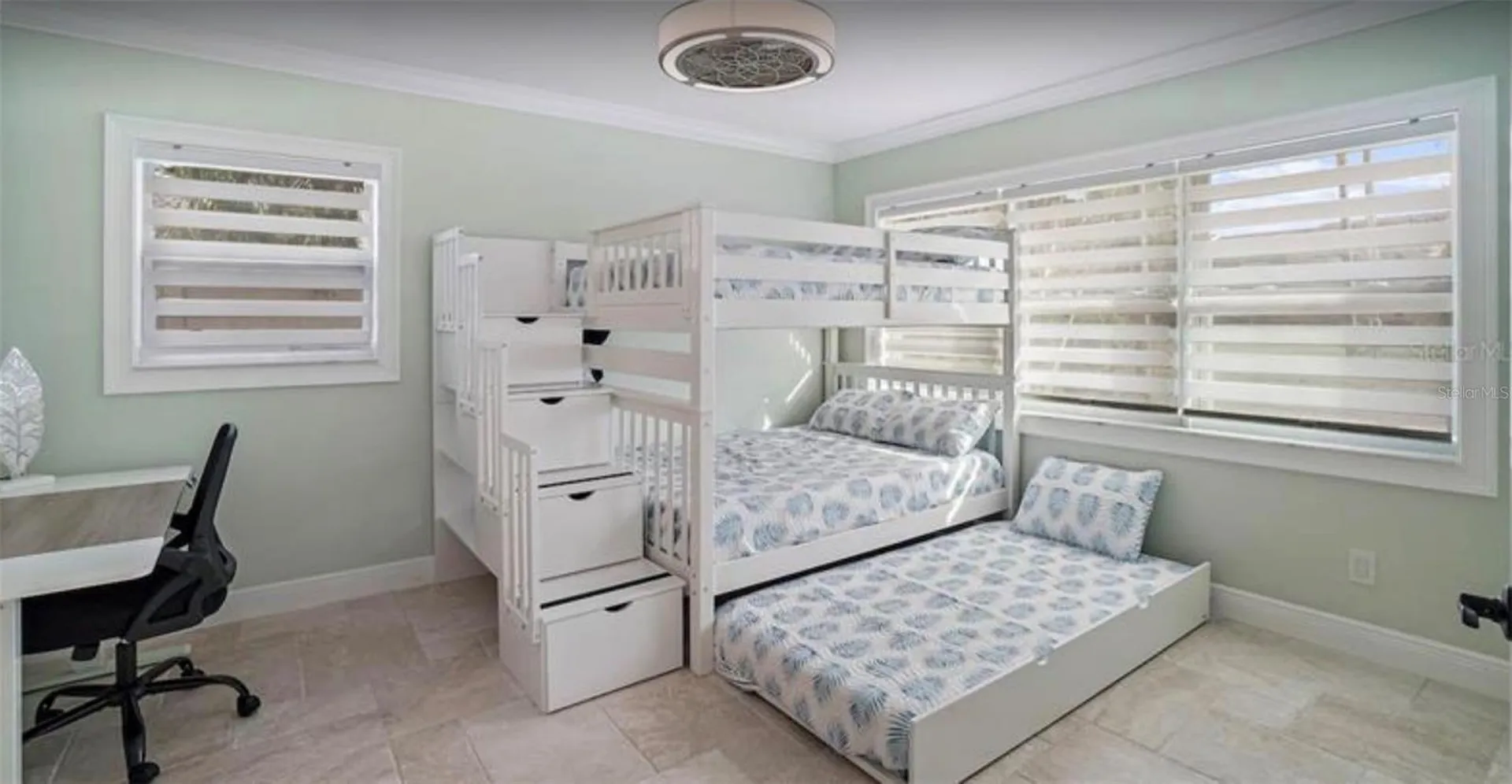 245 78 Th Avenue N St Petersburg FL 33702