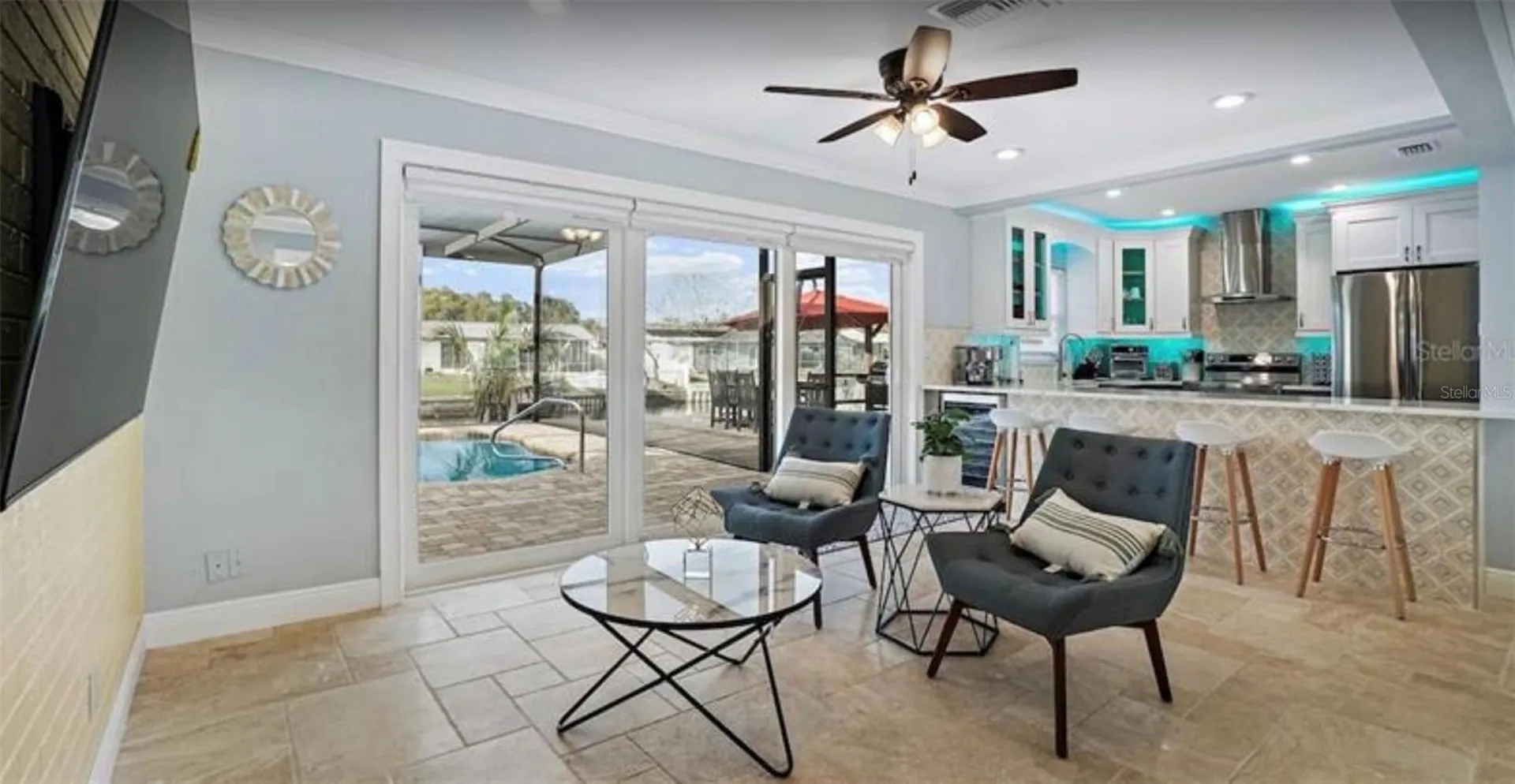 245 78 Th Avenue N St Petersburg FL 33702
