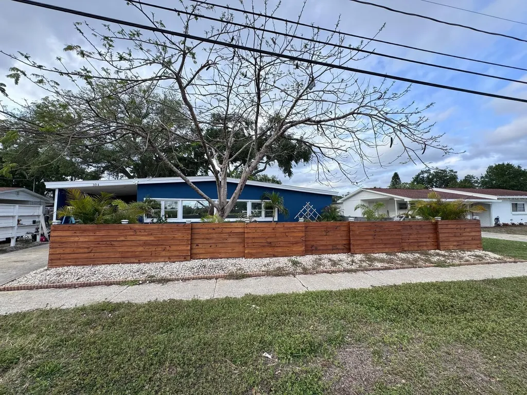 304 Patty Drive Oldsmar FL 34677