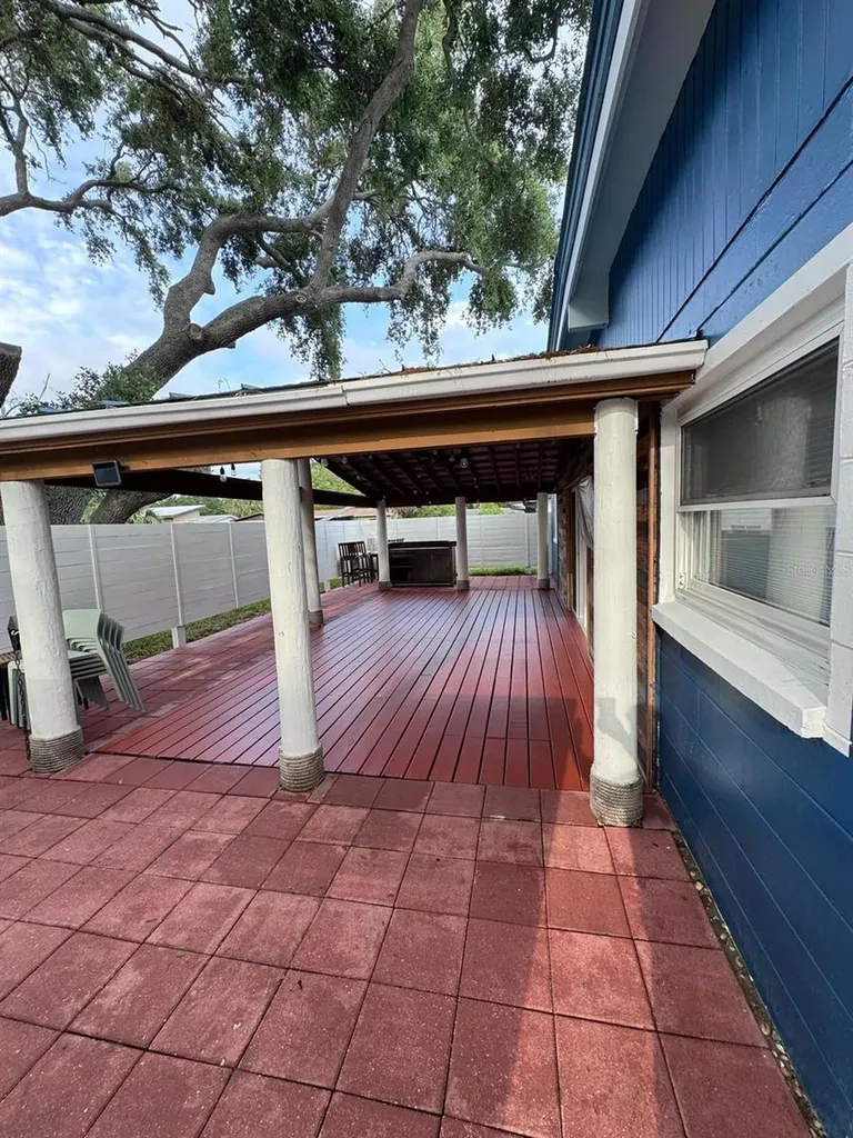 304 Patty Drive Oldsmar FL 34677