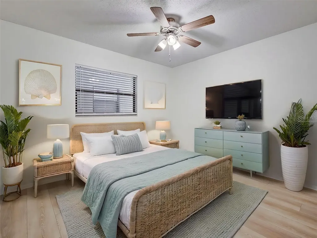 7237 Cloister Drive Sarasota FL 34231