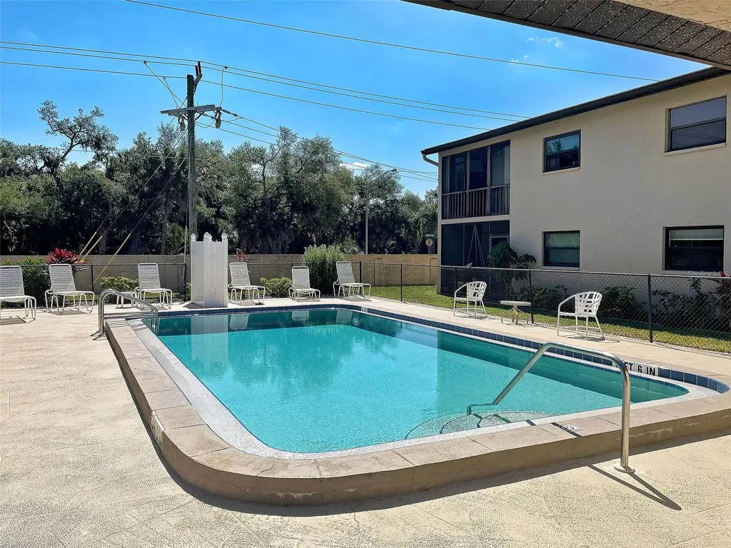 7237 Cloister Drive Sarasota FL 34231