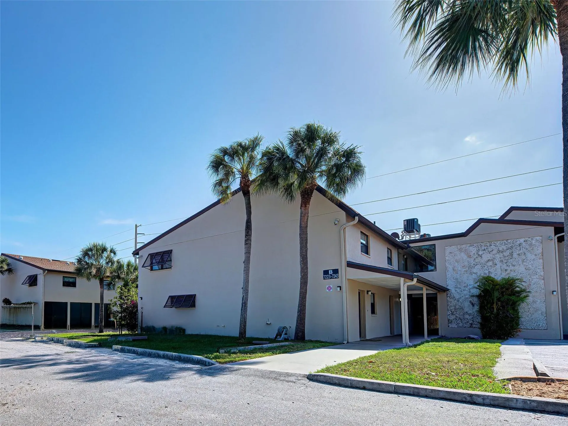 7237 Cloister Drive Sarasota FL 34231
