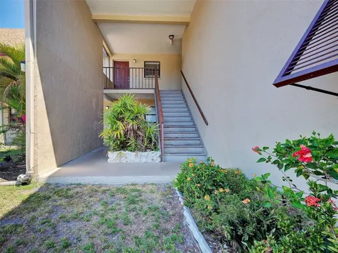 7237 Cloister Drive Sarasota FL 34231
