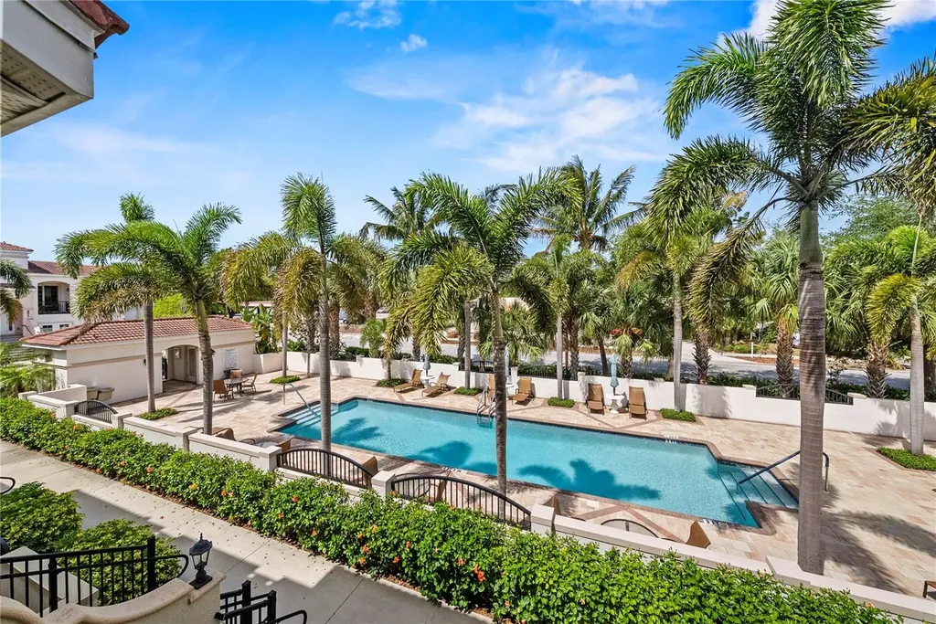 431 Nokomis Avenue S Venice FL 34285