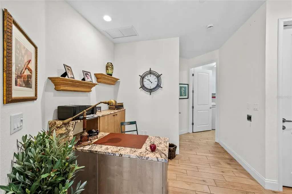 431 Nokomis Avenue S Venice FL 34285