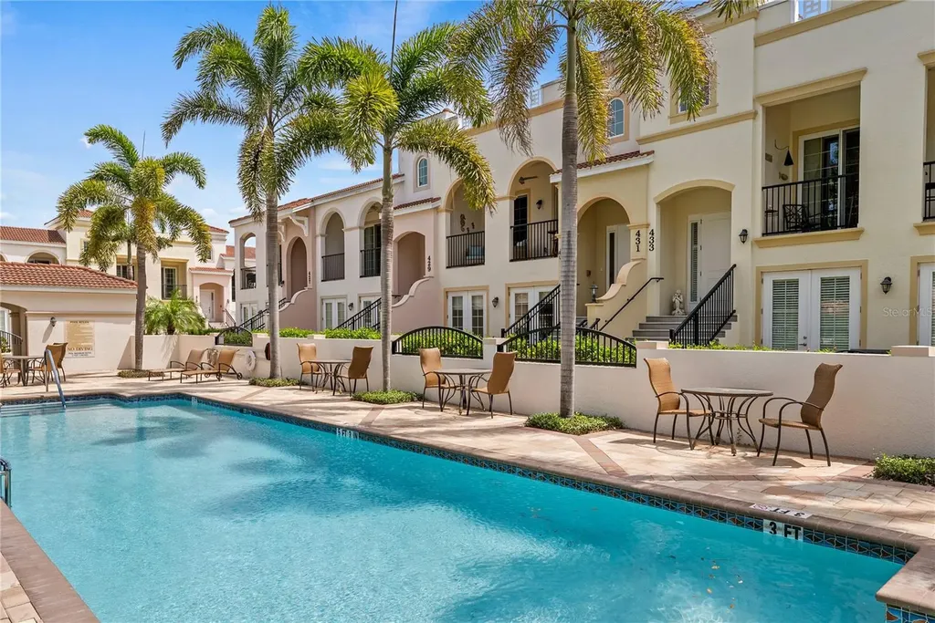 431 Nokomis Avenue S Venice FL 34285