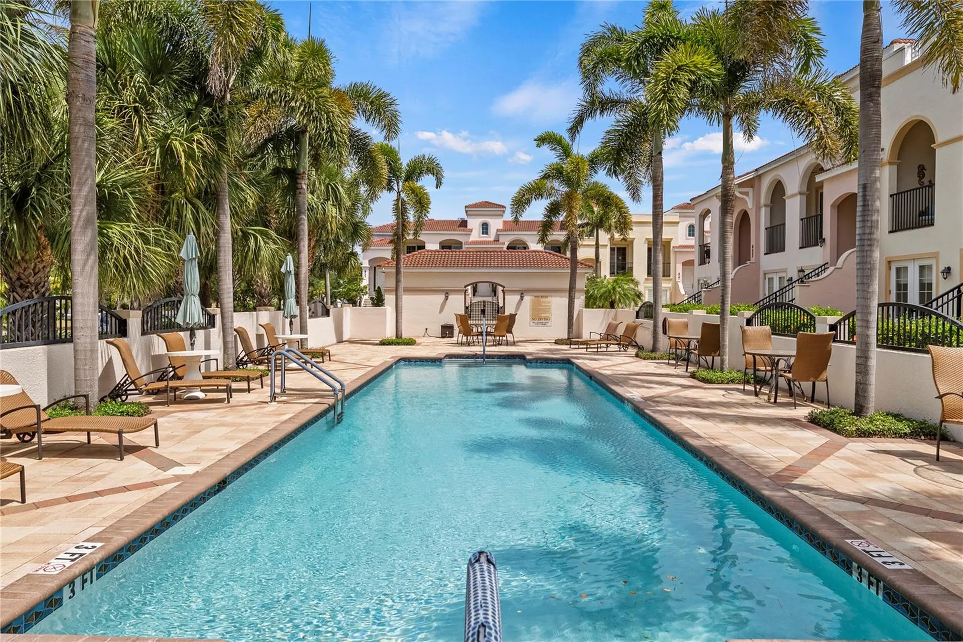 431 Nokomis Avenue S Venice FL 34285