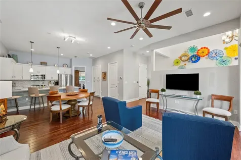431 Nokomis Avenue S Venice FL 34285