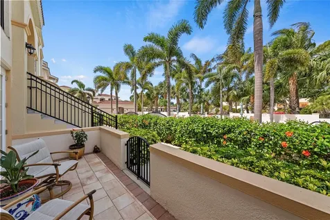 431 Nokomis Avenue S Venice FL 34285