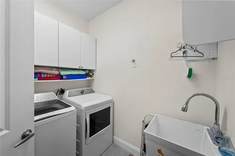 431 Nokomis Avenue S Venice FL 34285