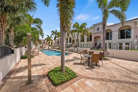 431 Nokomis Avenue S Venice FL 34285