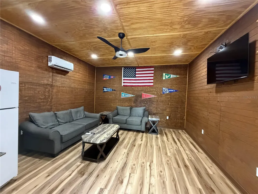 21019 Lonesome Acre Road Wimauma FL 33598