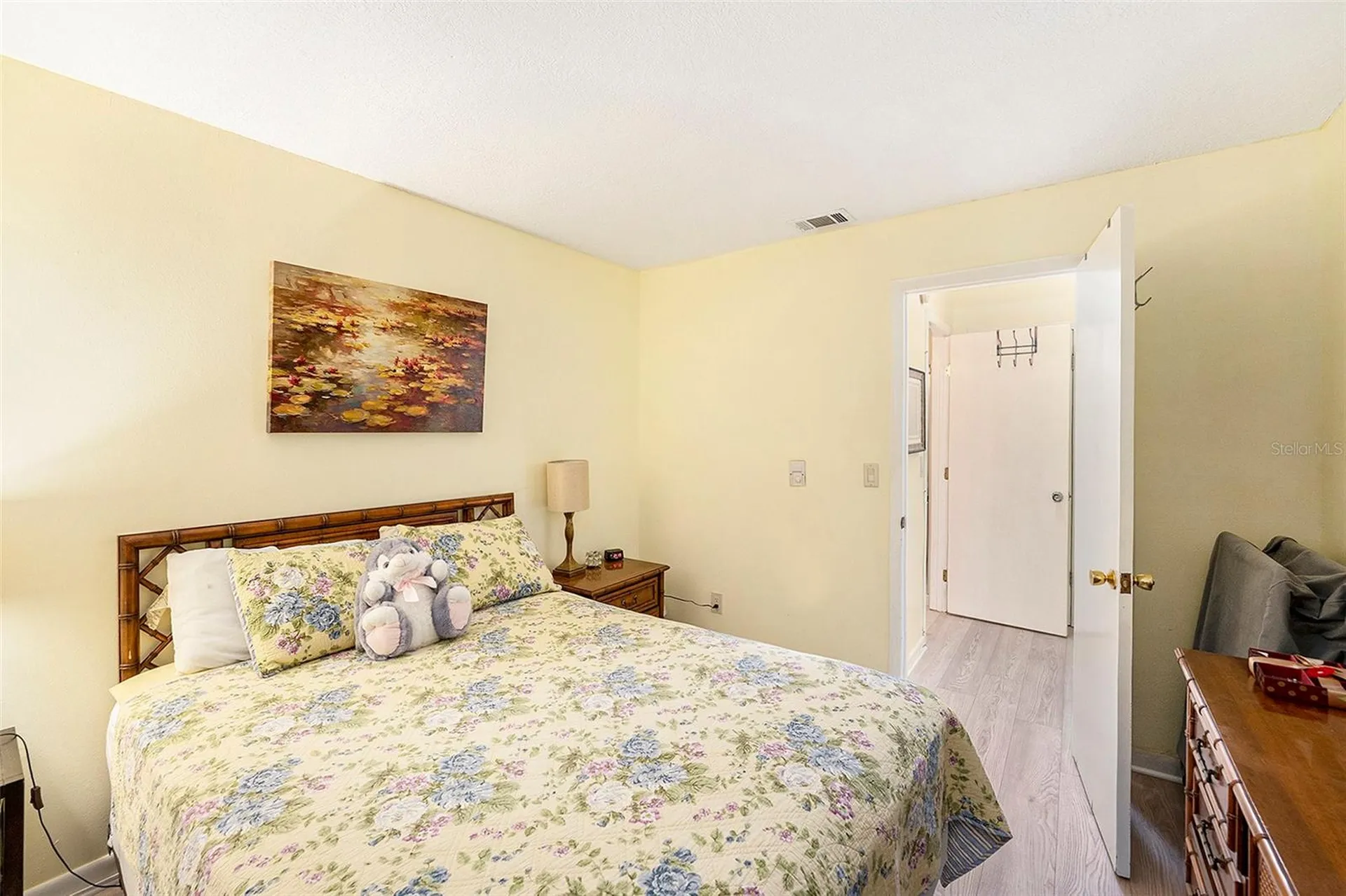 5216 81st Street N St Petersburg FL 33709