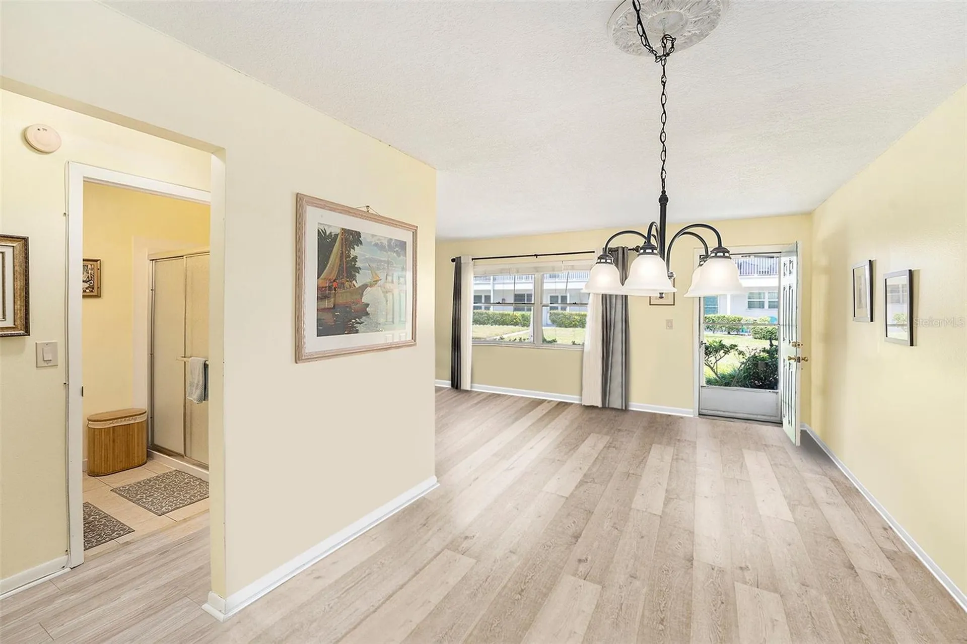 5216 81st Street N St Petersburg FL 33709
