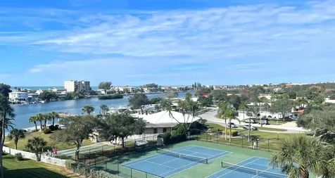 10351 Regal Drive Largo FL 33774