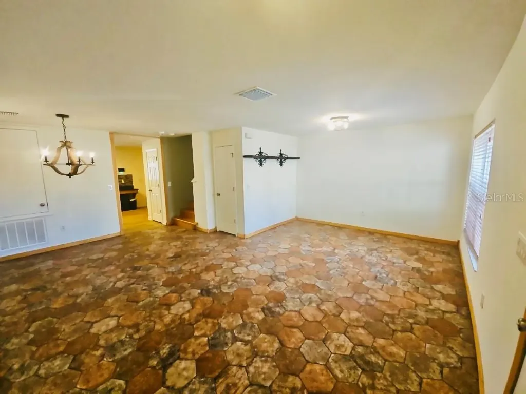 7703 N Branch Avenue Tampa FL 33604