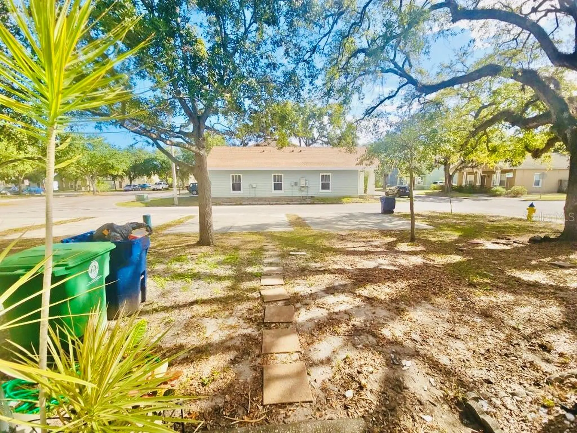 7703 N Branch Avenue Tampa FL 33604