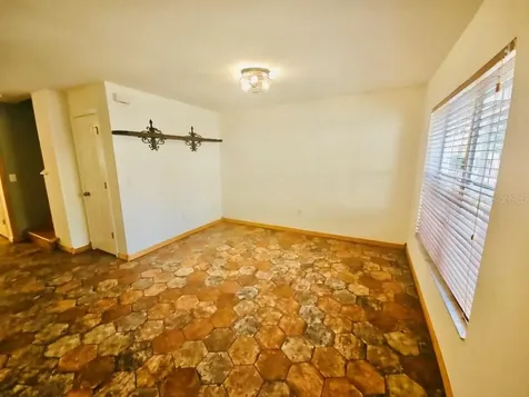 7703 N Branch Avenue Tampa FL 33604