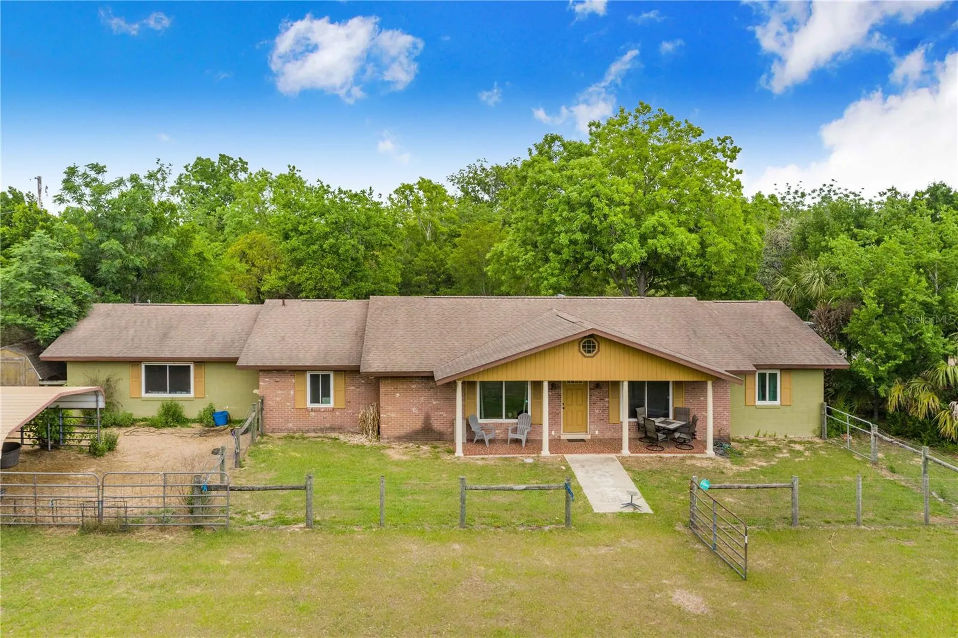 1616 Champagne Road Davenport FL 33837