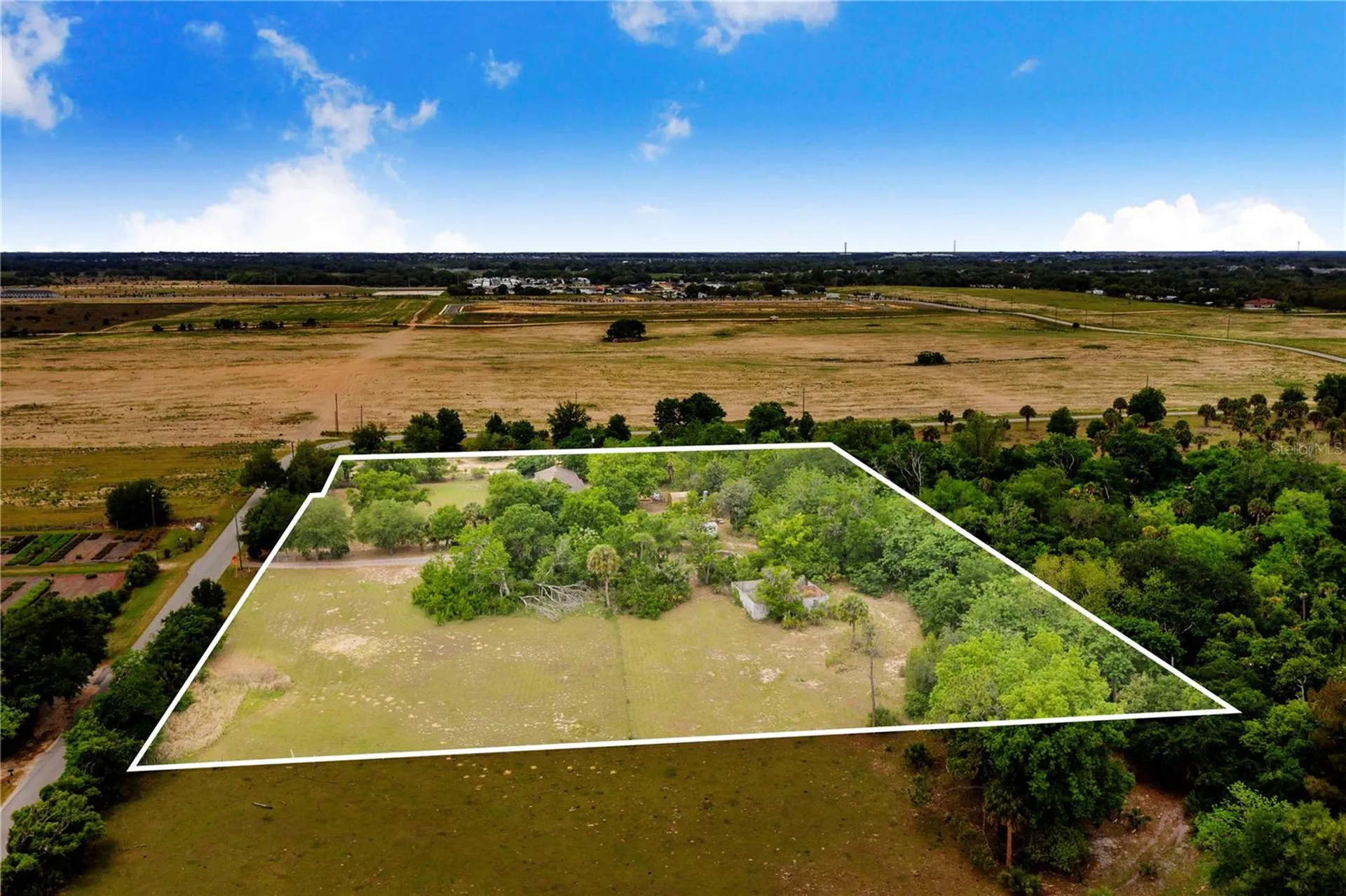 1616 Champagne Road Davenport FL 33837