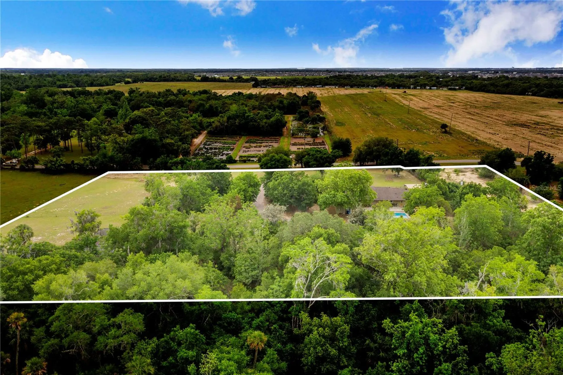1616 Champagne Road Davenport FL 33837