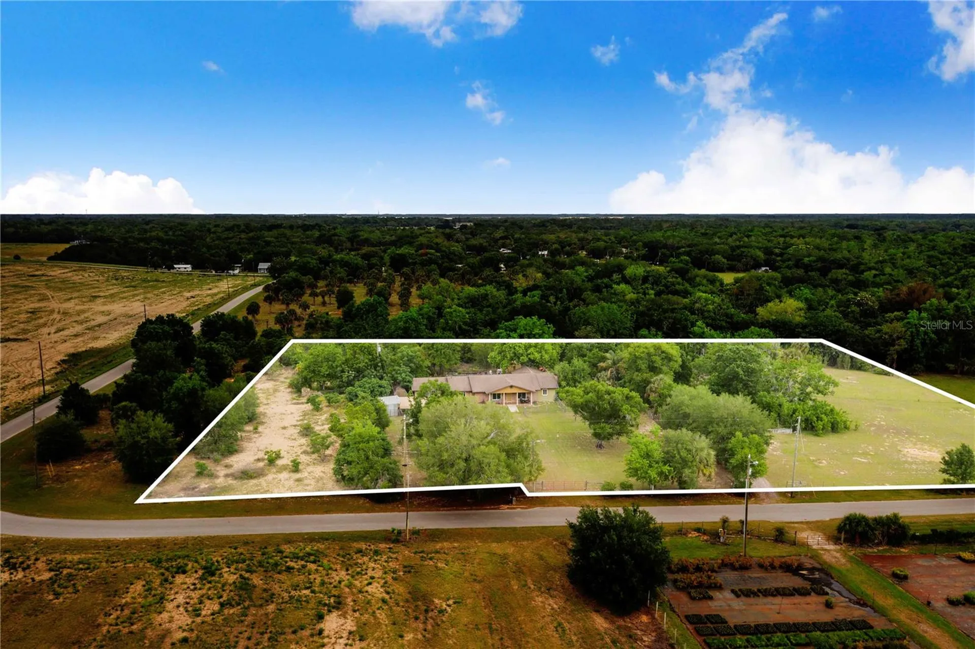 1616 Champagne Road Davenport FL 33837
