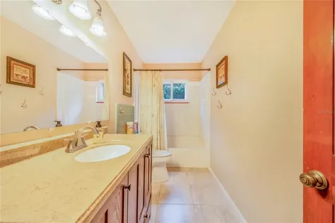 1616 Champagne Road Davenport FL 33837