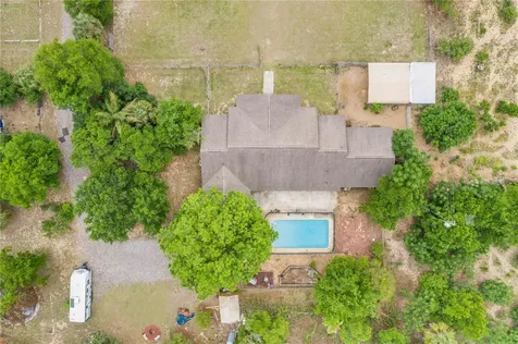 1616 Champagne Road Davenport FL 33837