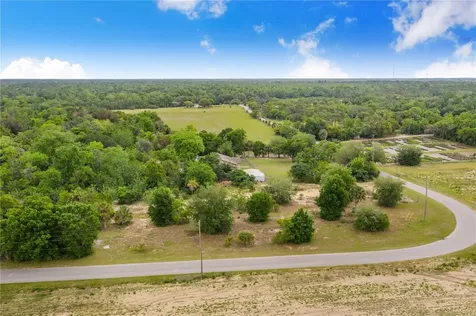 1616 Champagne Road Davenport FL 33837