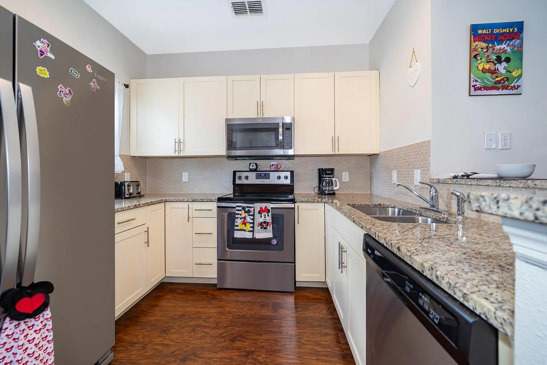 8913 W Shine Drive Kissimmee FL 34747