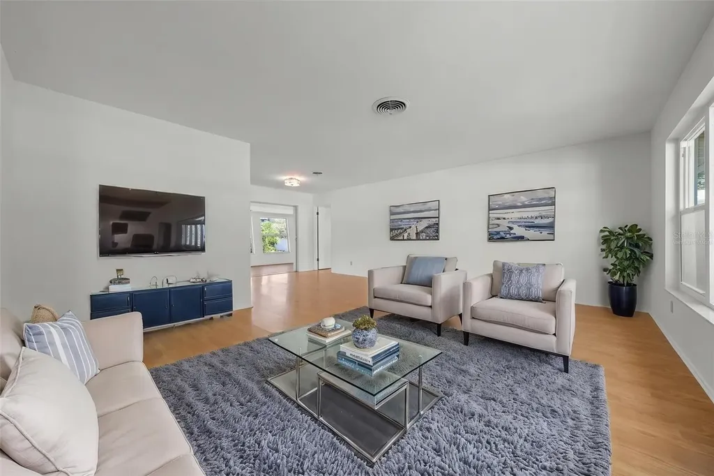 1214 Poplar Avenue Venice FL 34285