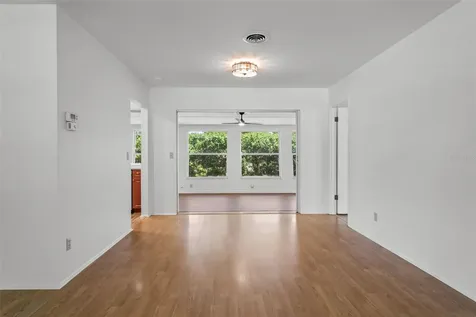 1214 Poplar Avenue Venice FL 34285