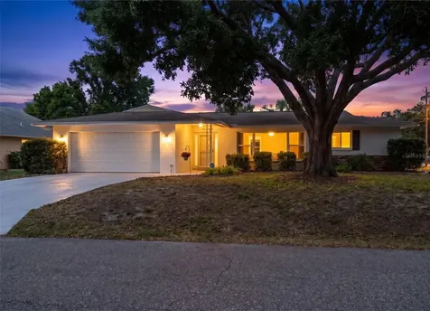 1214 Poplar Avenue Venice FL 34285
