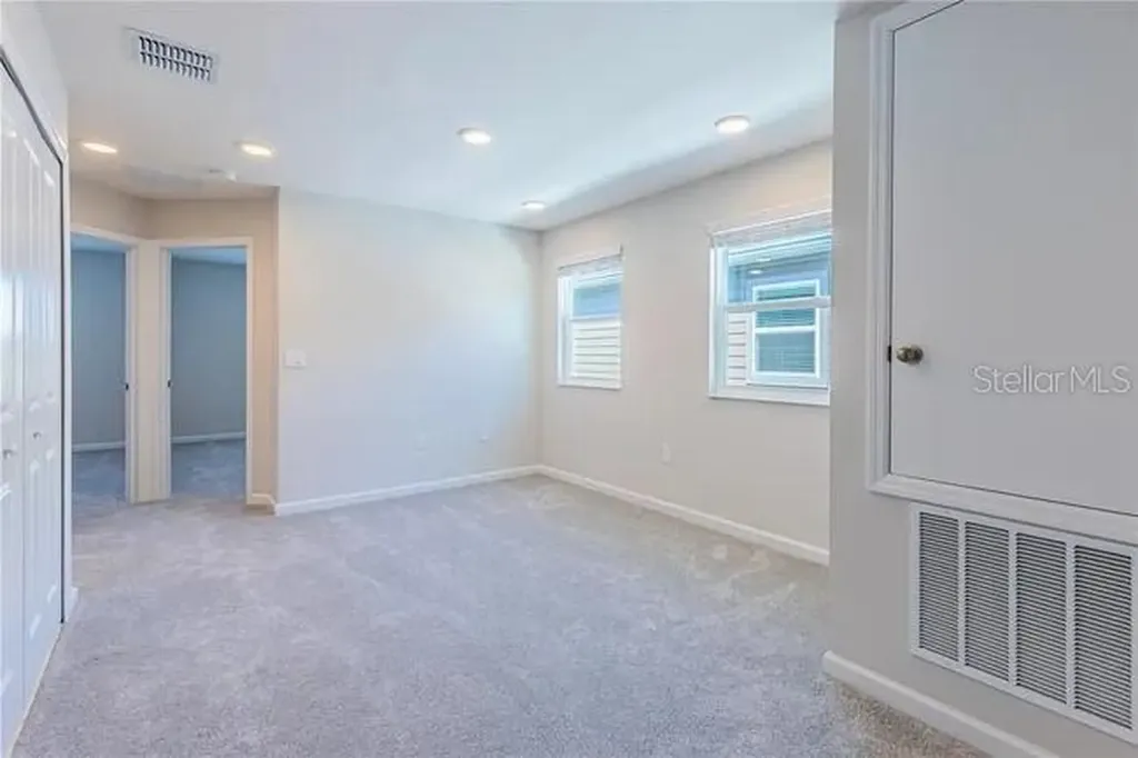 5082 Rain Shadow Drive St Cloud FL 34772