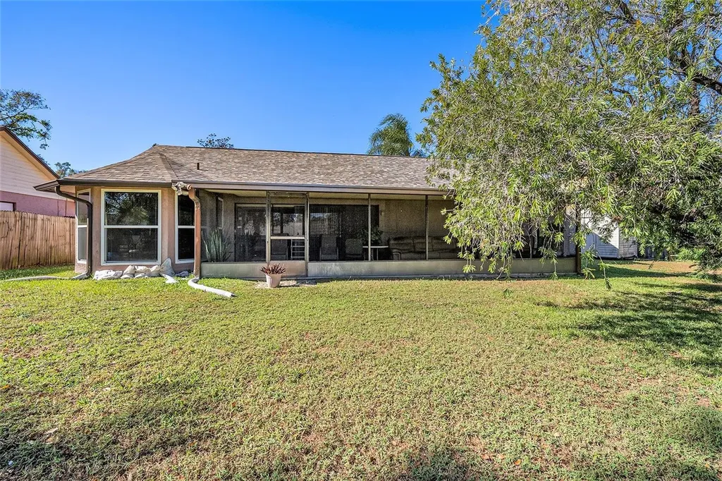 1606 Dusty Rose Lane Brandon FL 33510