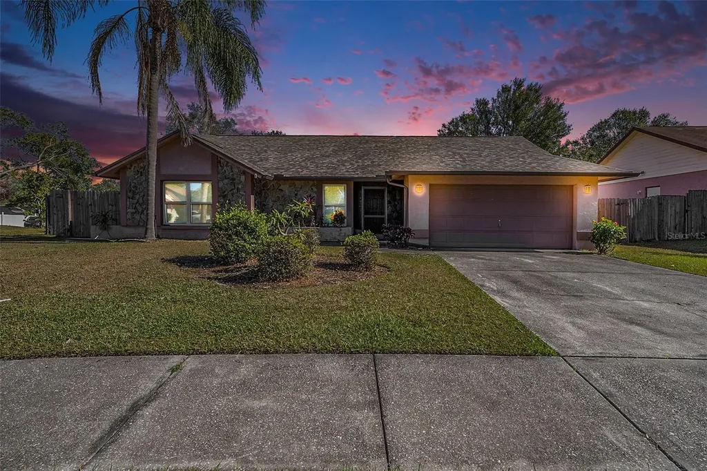 1606 Dusty Rose Lane Brandon FL 33510